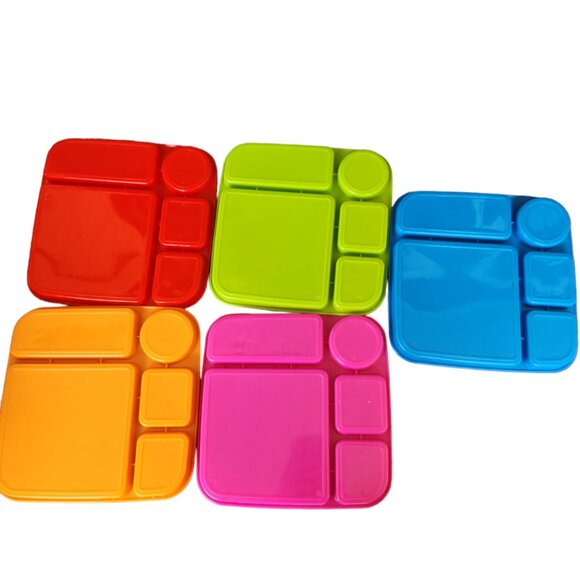 Set of 5 New Plastic Multidividing Plates - Picture 2 of 3